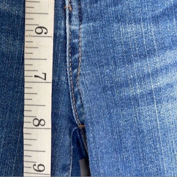 Madewell 9” Mid-Rise Skinny Jeans With Magic Pockets - Picture 11 of 13